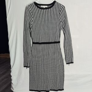 Chic Heidi Weisel Houndstooth Long Sleeve Dress